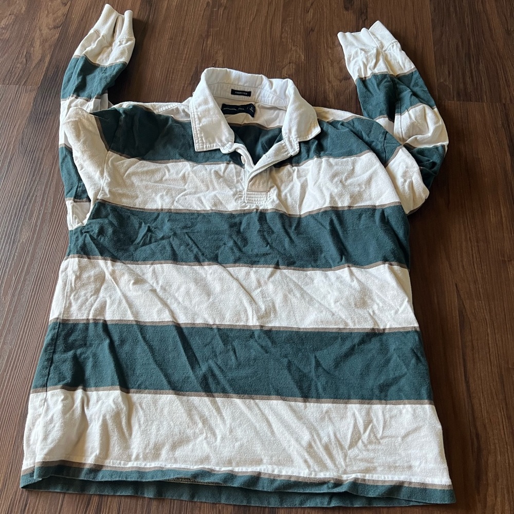It is wrinkled right now but I will wash it before it is shipped!